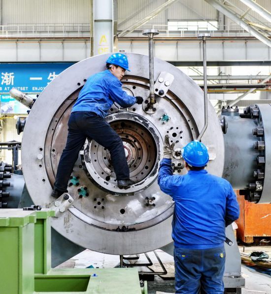 跟着总书记看中国·千家万户的事 总书记来过我车间
