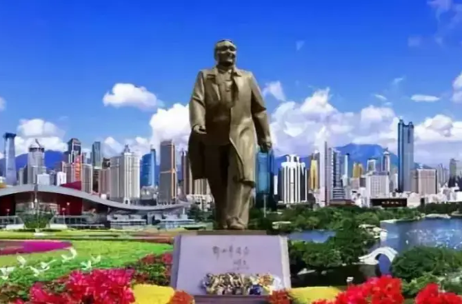 芙蓉国评论：鉴古知今当谨记“破局”要领