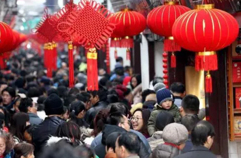 芙蓉国评论丨“烟火气”升腾 满满是信心