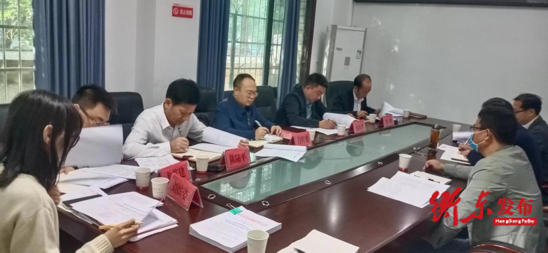 县纪委调研指导优化营商环境工作