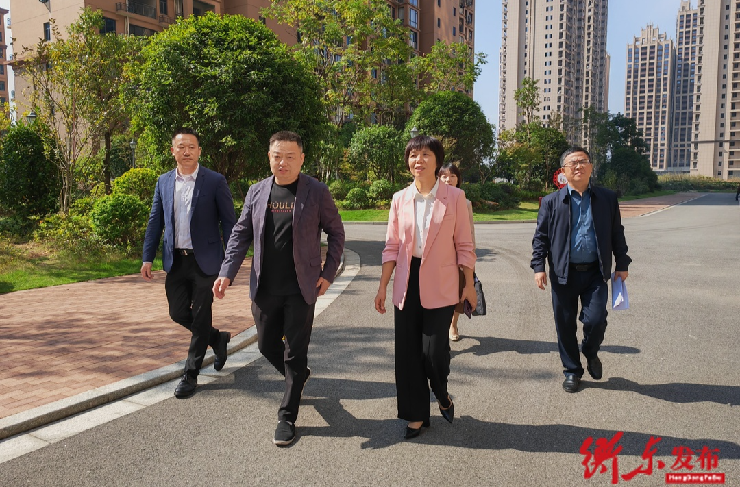 县领导深入“四上”企业走访调研