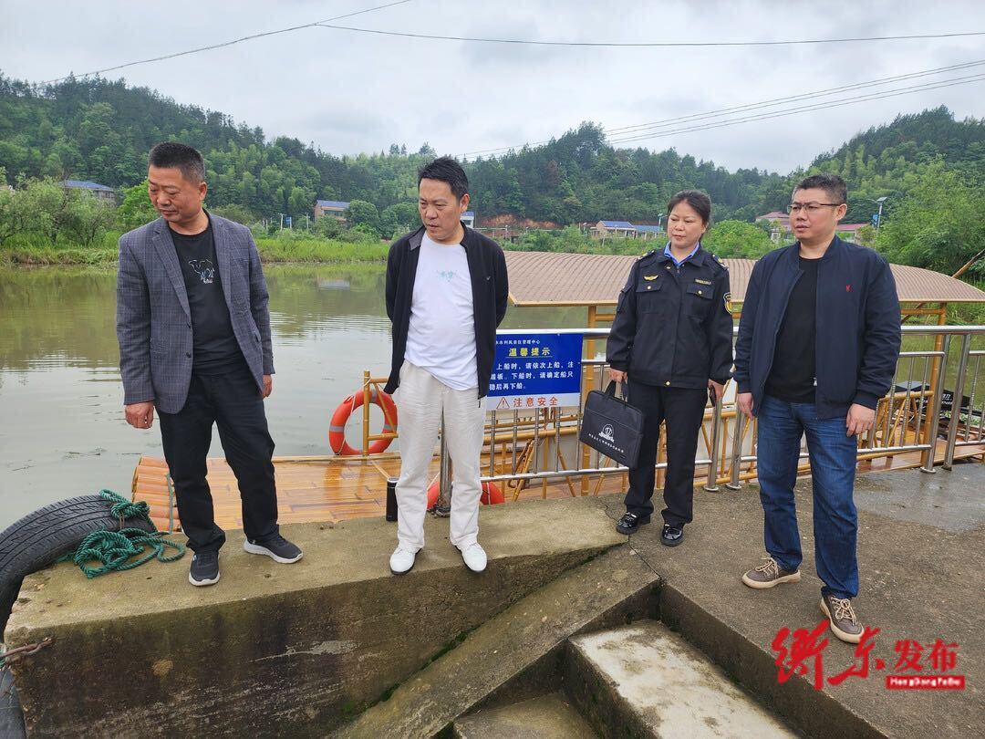 县文旅广体局全力护航“五一”旅游市场