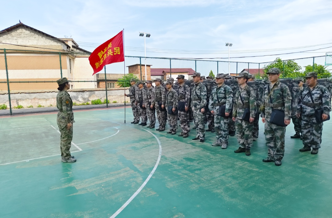 吴集镇召开民兵应急排点验大会