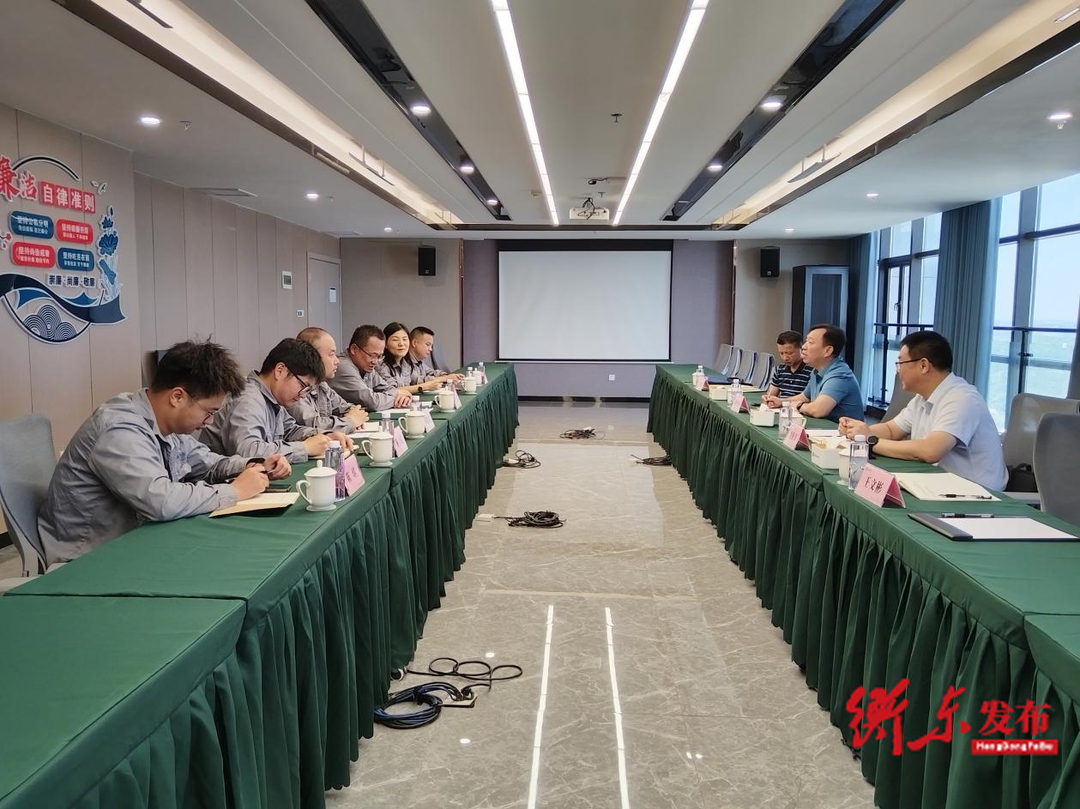 县领导调度园区产业项目和基础设施建设