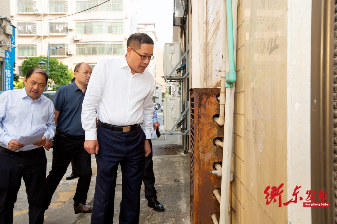 蒋崇华调研城市更新工作时强调 要稳步实施城市更新行动 让人民群众共享发展成果