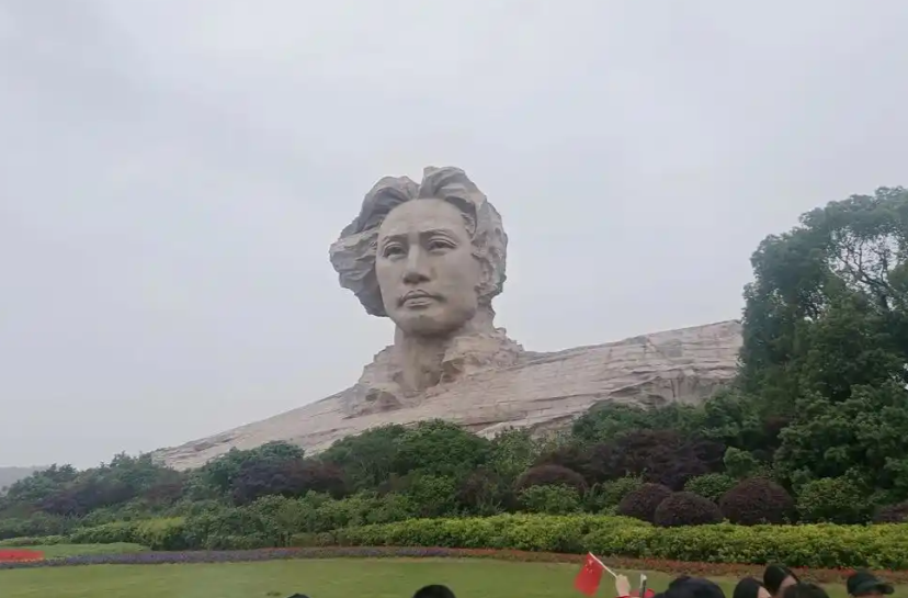 五溪时评｜湖湘有约 “湘”当给力