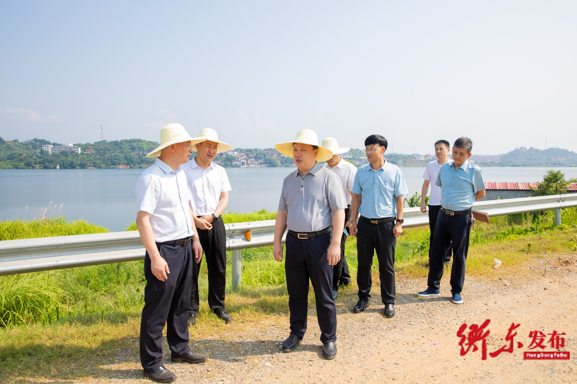 谭建华赴大浦镇调研巩固拓展脱贫攻坚成果同乡村振兴有效衔接、基层党建等工作