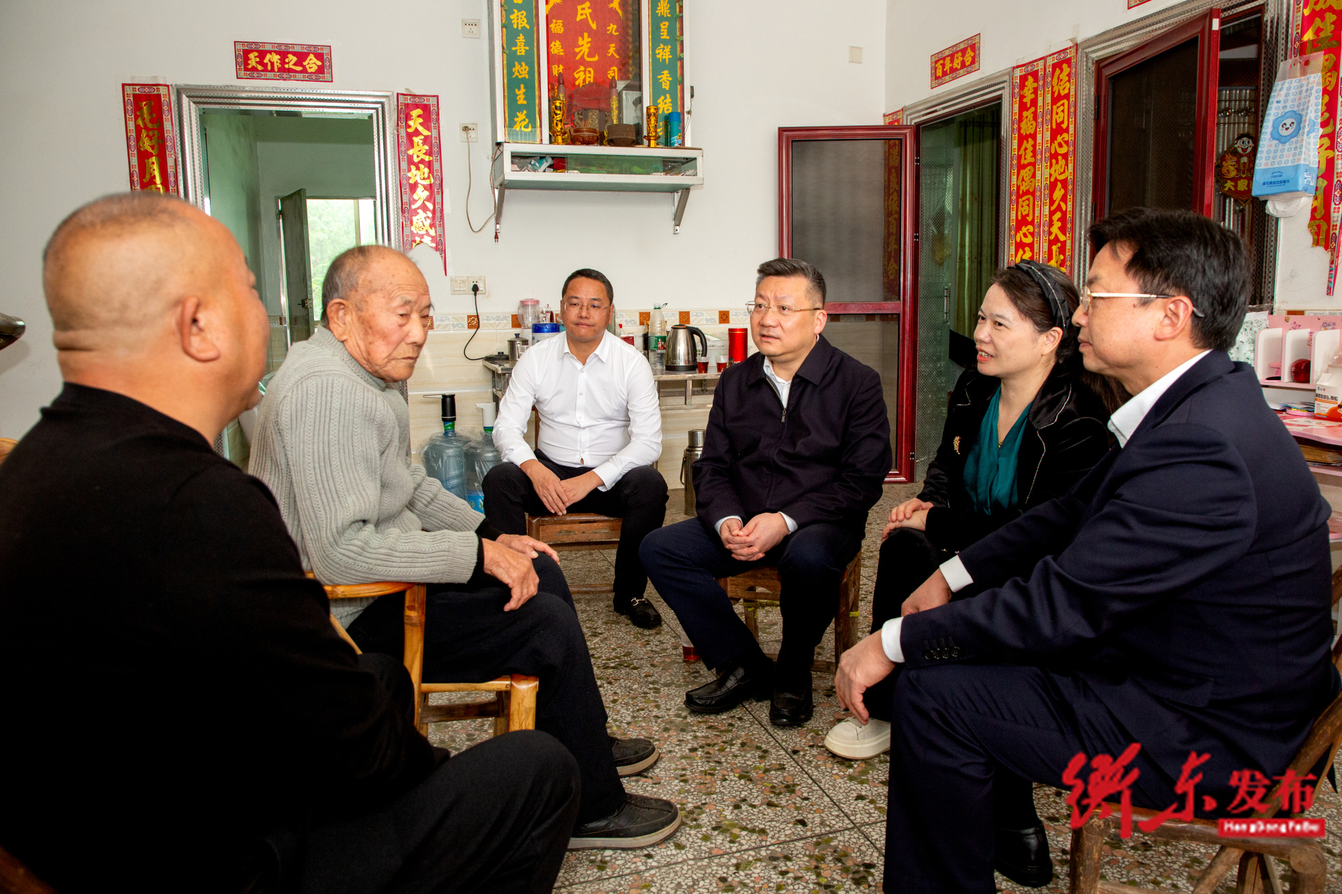 陈澎赴衡东县开展重阳节走访慰问