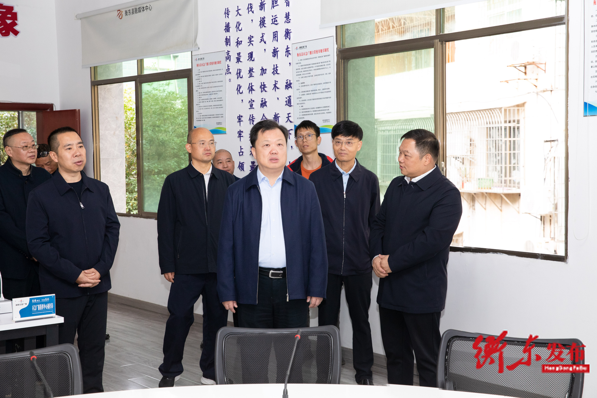 谭建华：唱响主旋律 凝聚正能量 以高质量新闻传播服务全县发展大局