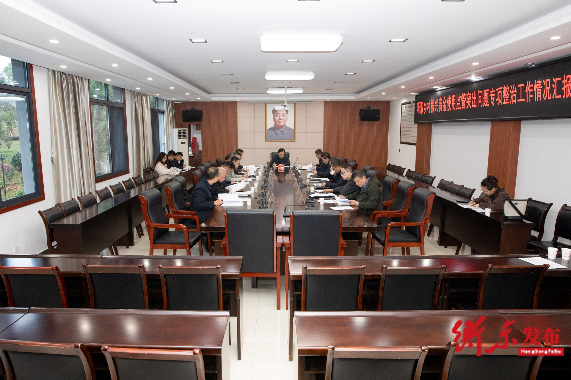 谭建华专题听取全县“校园餐”“惠农资金”“农村饮用水”等领域工作汇报