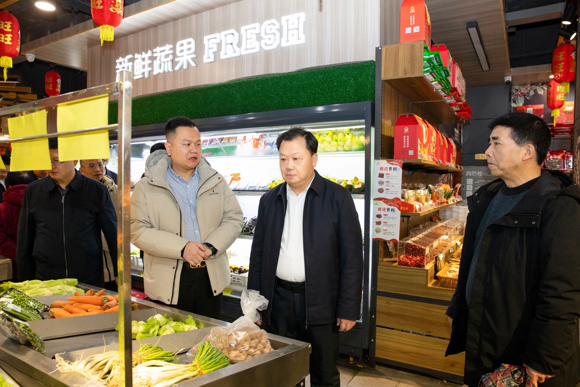 谭建华督导春节前安全生产、市场保供等工作 筑牢节日安全屏障