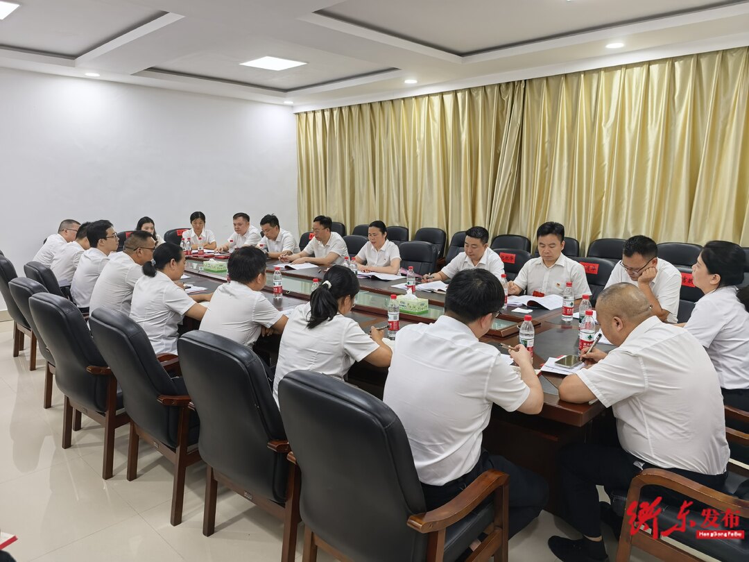 【聚焦党代会】任中元参加中国共产党衡东县第十五次代表大会第二代表团分团讨论