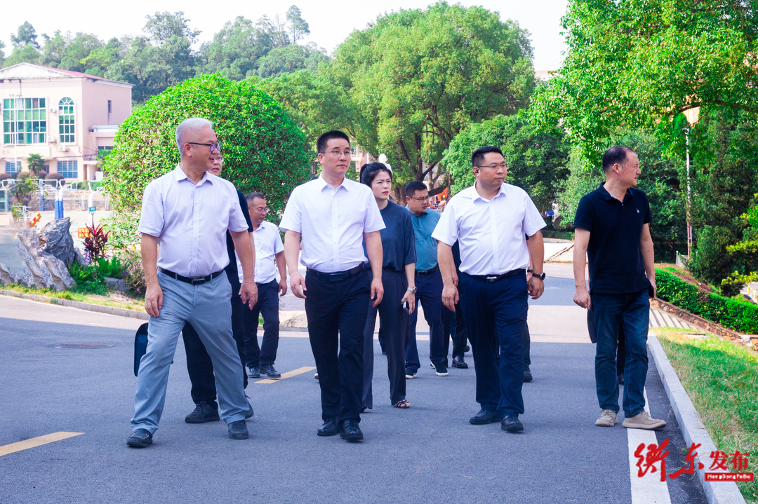袁立专题调研欧阳遇实验中学